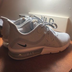 Women’s Nike shoes